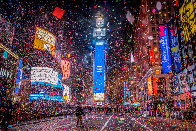 Chinese cultural elements shine at New York City (NYC)'s Times Square New Year's Eve countdown